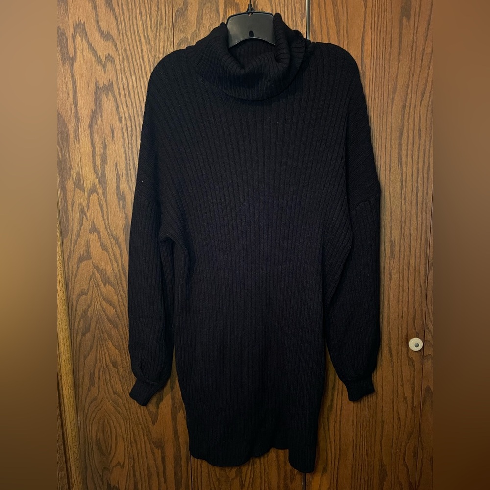 Black Turtleneck Sweater Dress, Loose Fit & Stretchy Fabric, Size L